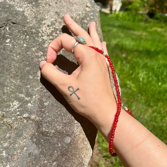 Red Bead Hand Chain - Picture 5 of 5